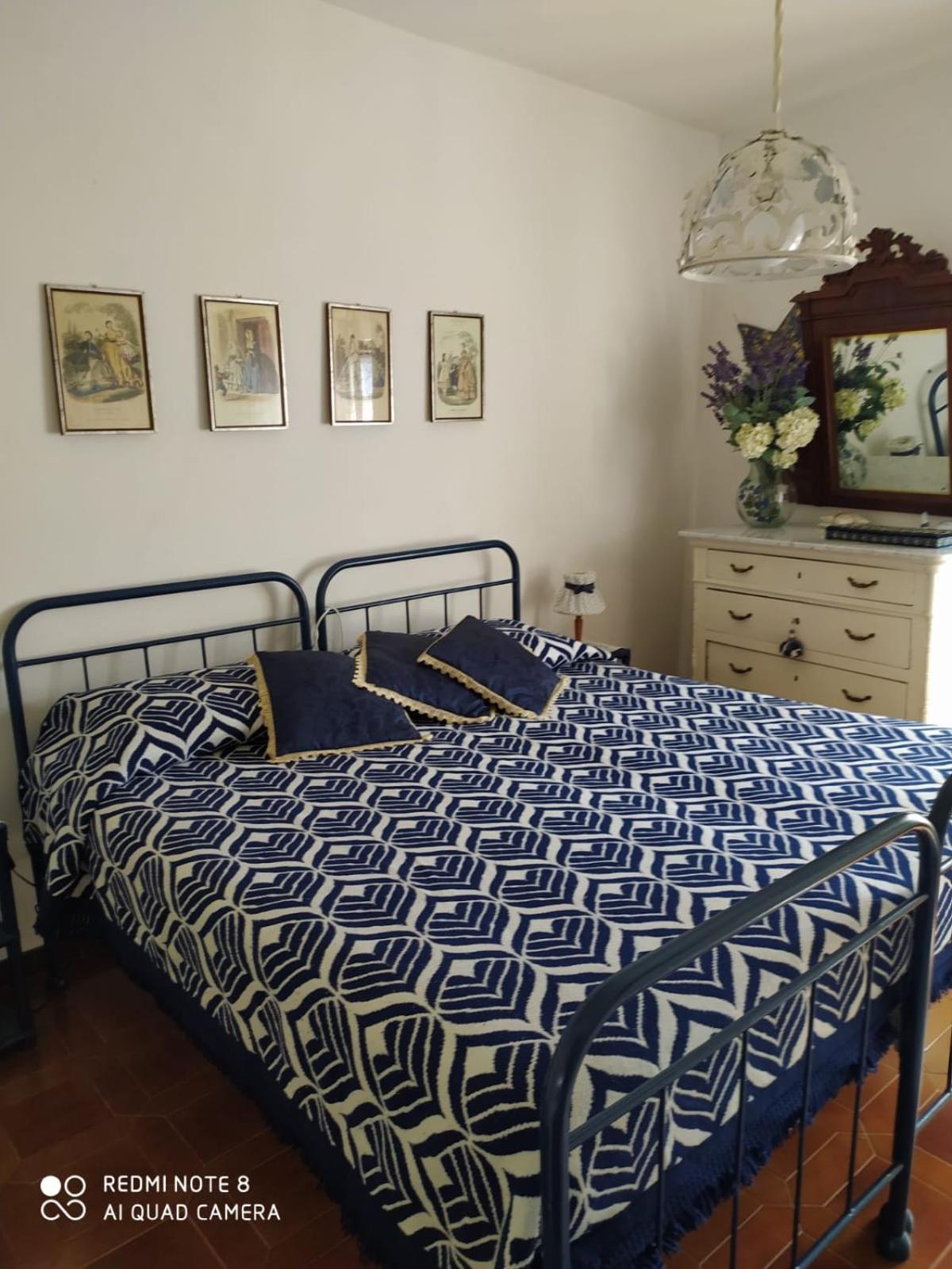 Cottage Lavanda Леванто Экстерьер фото